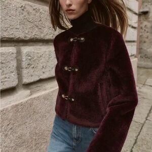 Zara Dark Burgundy faux fur Toggle Jacket